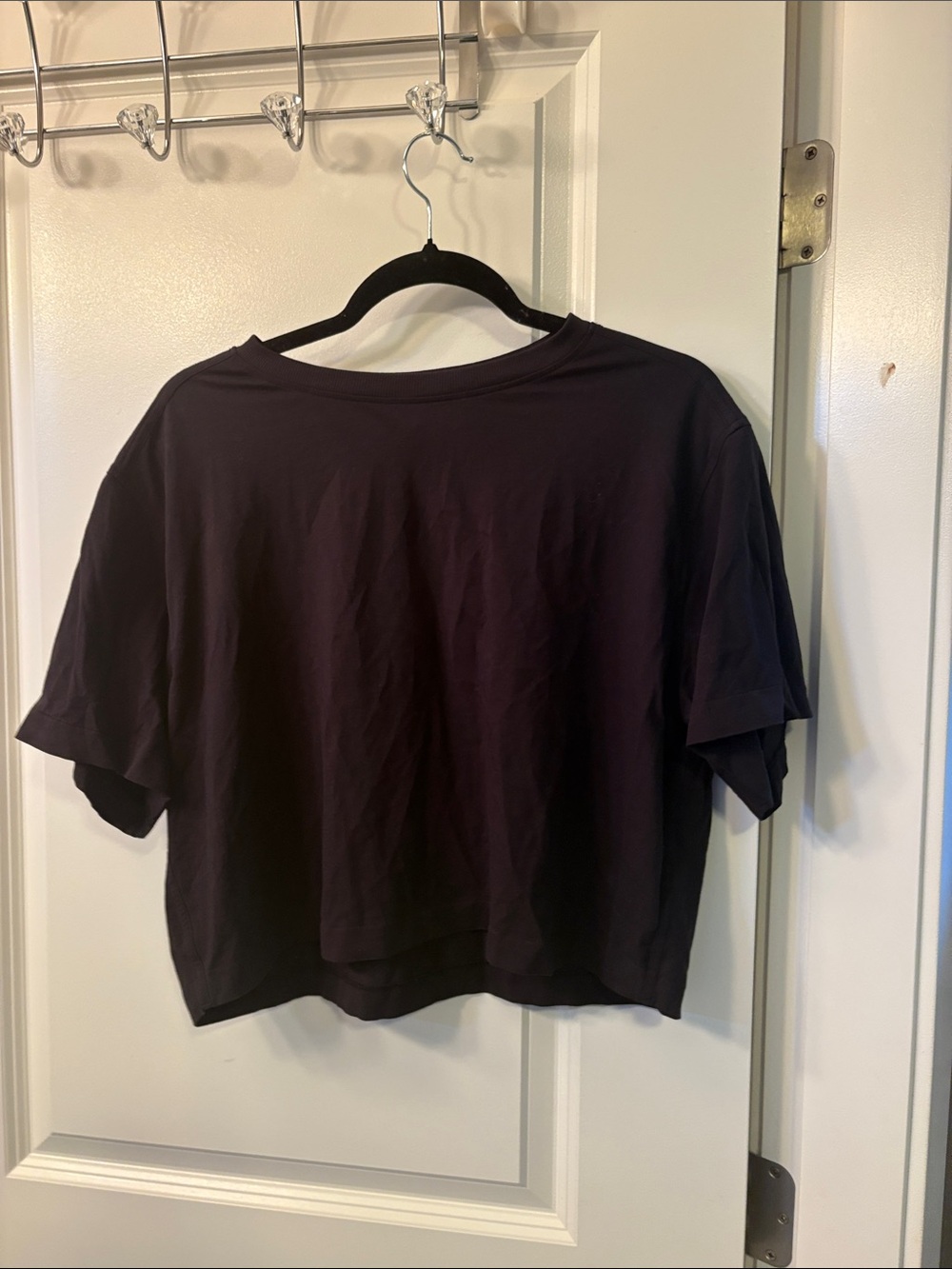 lululemon athletica Cropped Black Relaxed Crew Tee